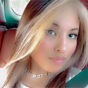 Meet your Posher, Antonella